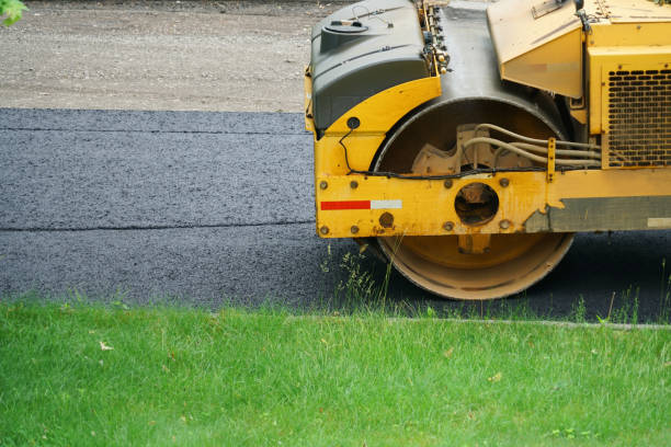 Reasons to Select Us for Your Driveway Paving Requirements in Ashwaubenon, WI